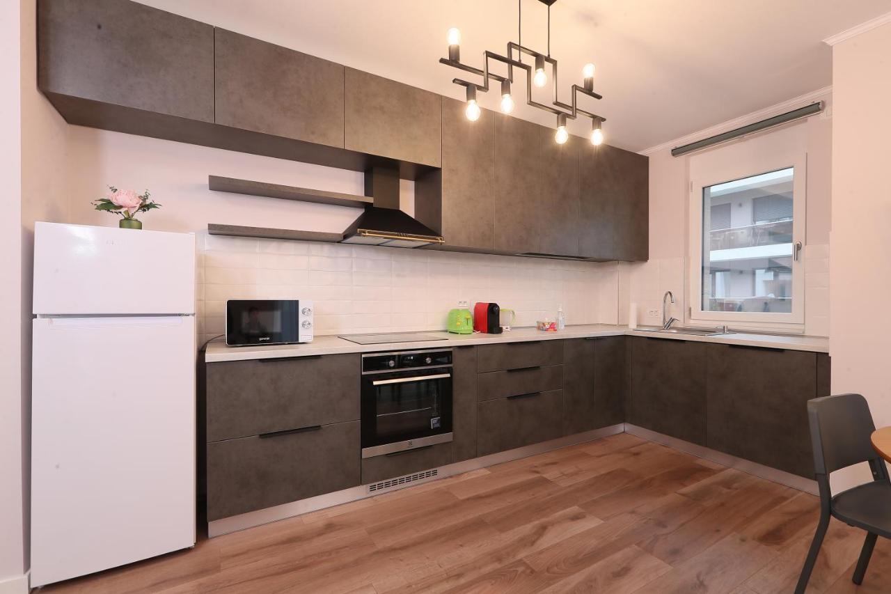 Julia'S Apartment Oradea Ngoại thất bức ảnh